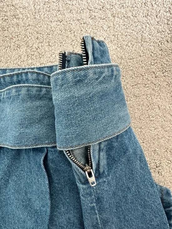 Edikted Blue Denim Pleated Mini Skort with Belt - Picture 4 of 4